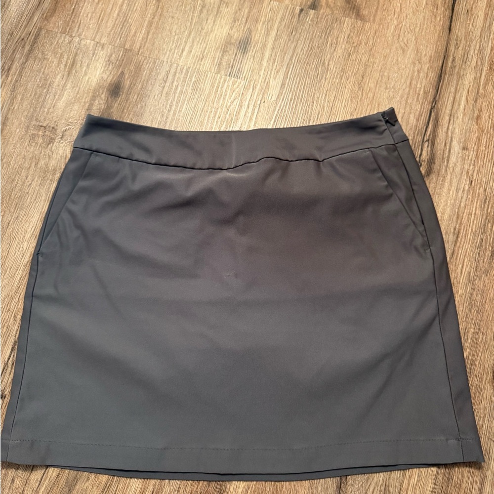 Nike Women's Grey golf Skort